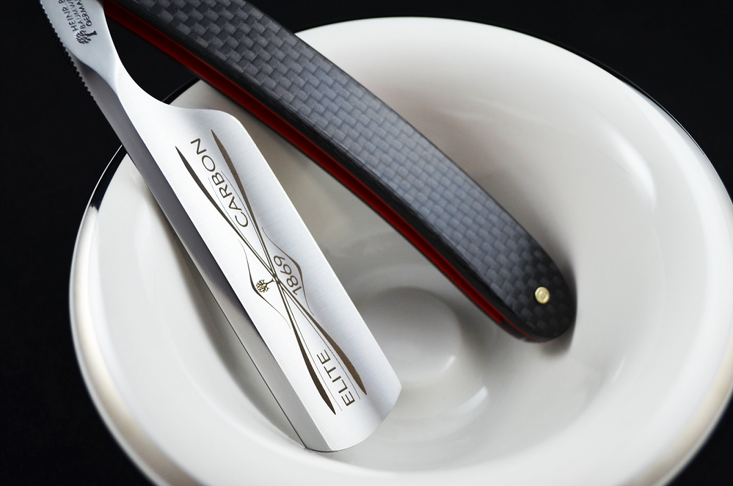 Boker Elite Carbon 6/8 Straight Razor 3.0