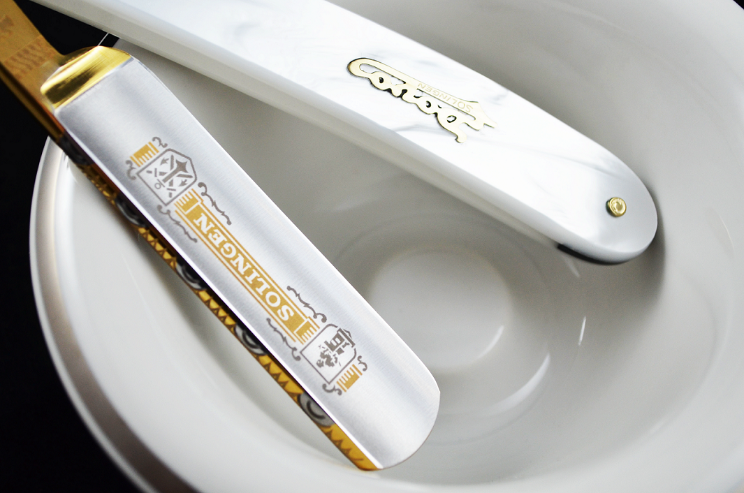 Dovo 5/8 Pearlex Straight Razor