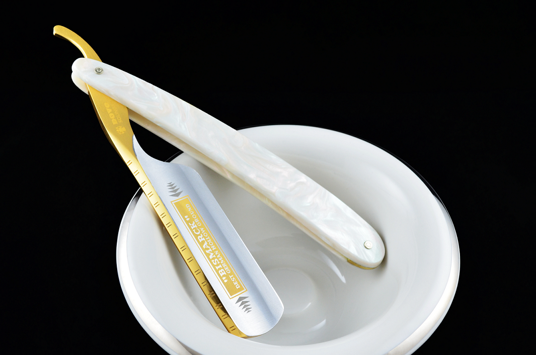Dovo Bismarck 6/8 Faux Mother Of Pearl Straight Razor