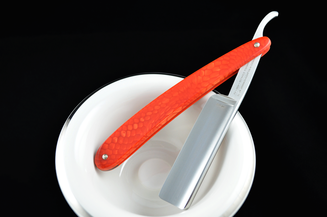 Dovo Facharbeit Rot 6/8 Straight Razor Limited Edition