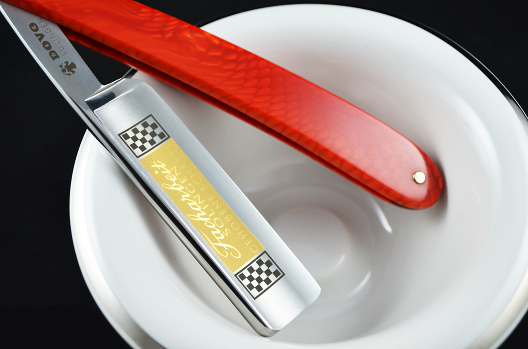 Dovo Facharbeit Rot 6/8 Straight Razor Limited Edition
