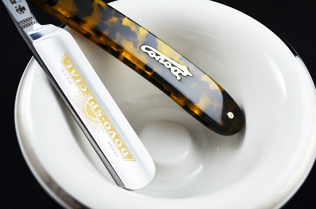 Dovo Special 5/8 Straight Razor with Tortoiseshell Scales