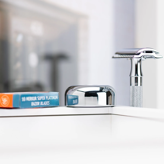 Merkur 3-Piece Safety Razor and Stand Set (Bright Chrome)