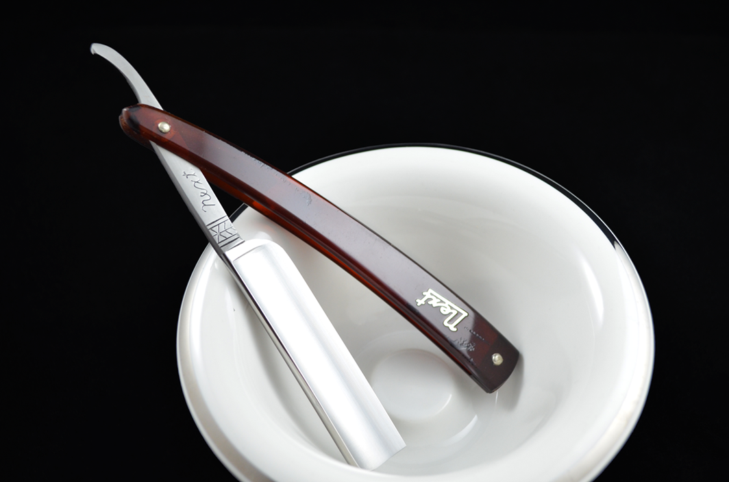 Genco "Next" 5/8 Straight Razor NOS