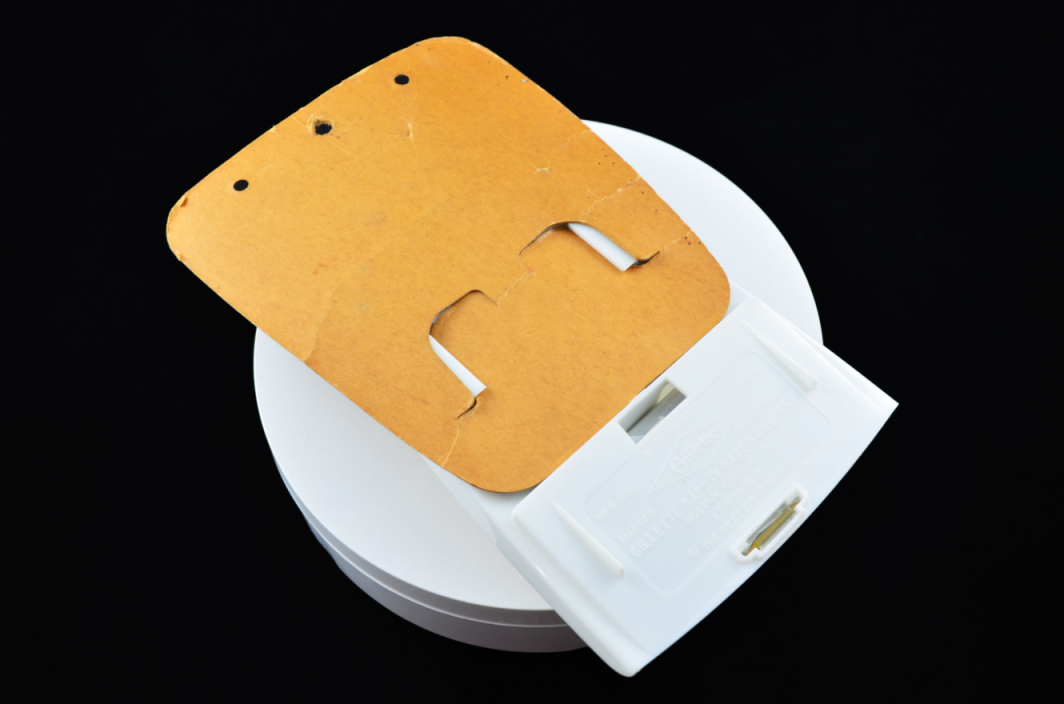 Gillette Slim Adjustable Safety Razor Super Blues