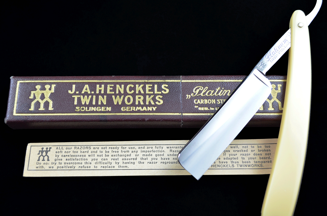 NOS J. A. Henckels 5/8 Twin Works 401 Platinum Straight Razor
