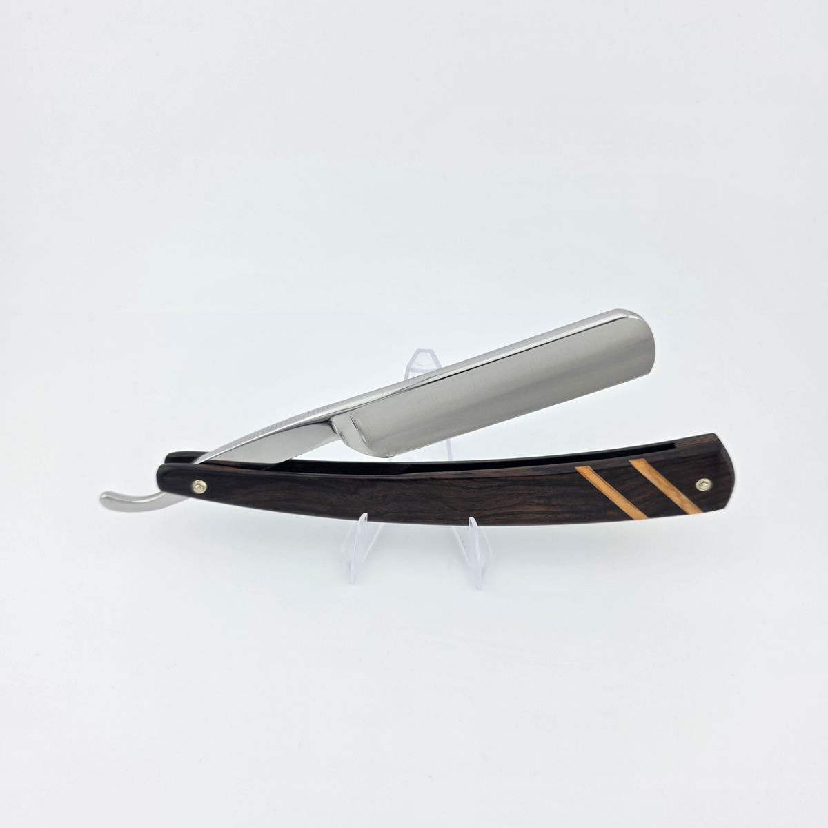 Ralf Aust 5/8 African Blackwood with Olive Inlay Straight Razor