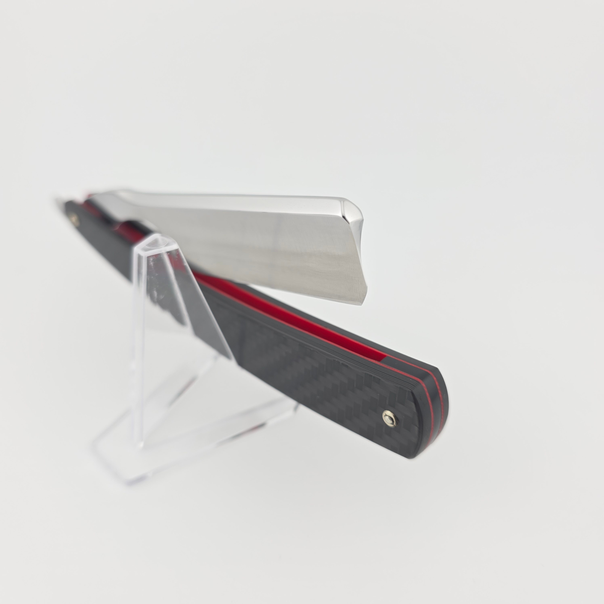 Ralf Aust 6/8 Carbon Fibre Spanish Point Straight Razor