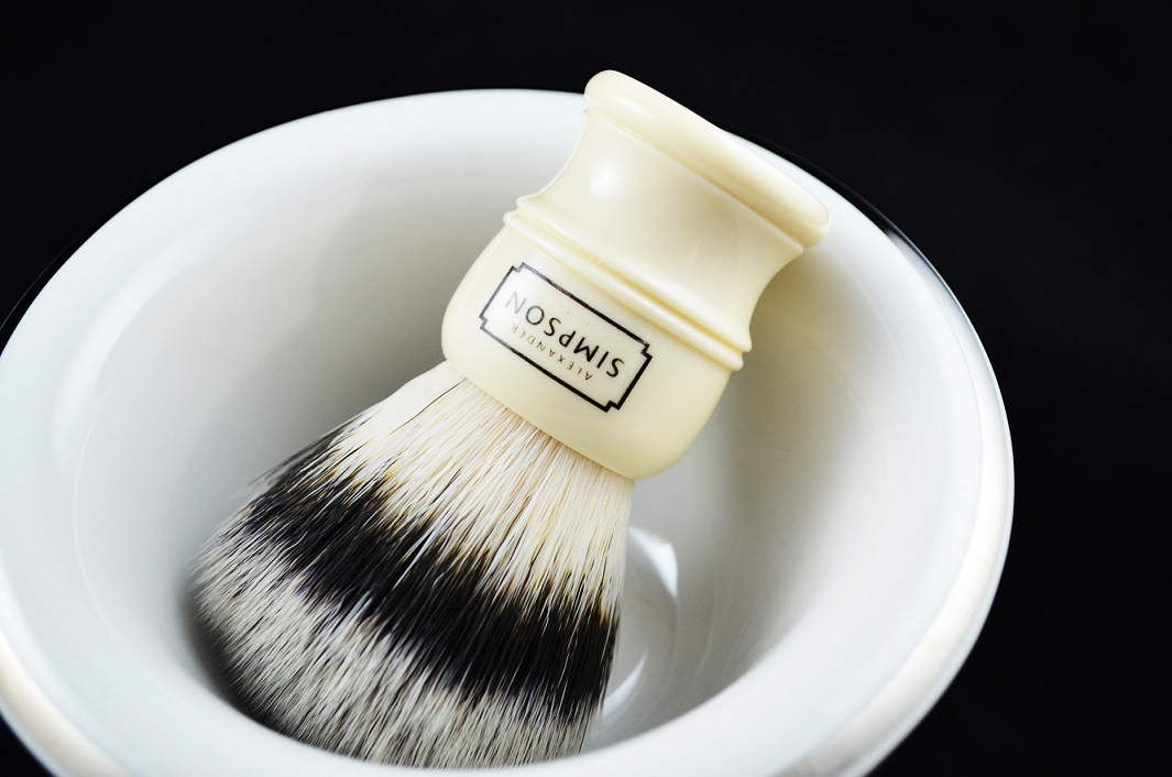 Simpsons Trafalgar T1 Sovereign Fibre Synthetic Shaving Brush