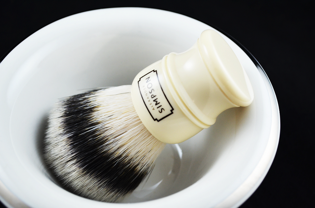 Simpsons Trafalgar T1 Sovereign Fibre Synthetic Shaving Brush
