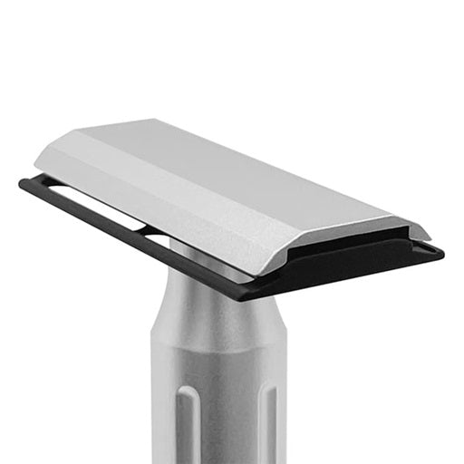 The Goodfella&#39;s Smile Syntesi Aluminum Double Edge Safety Razor