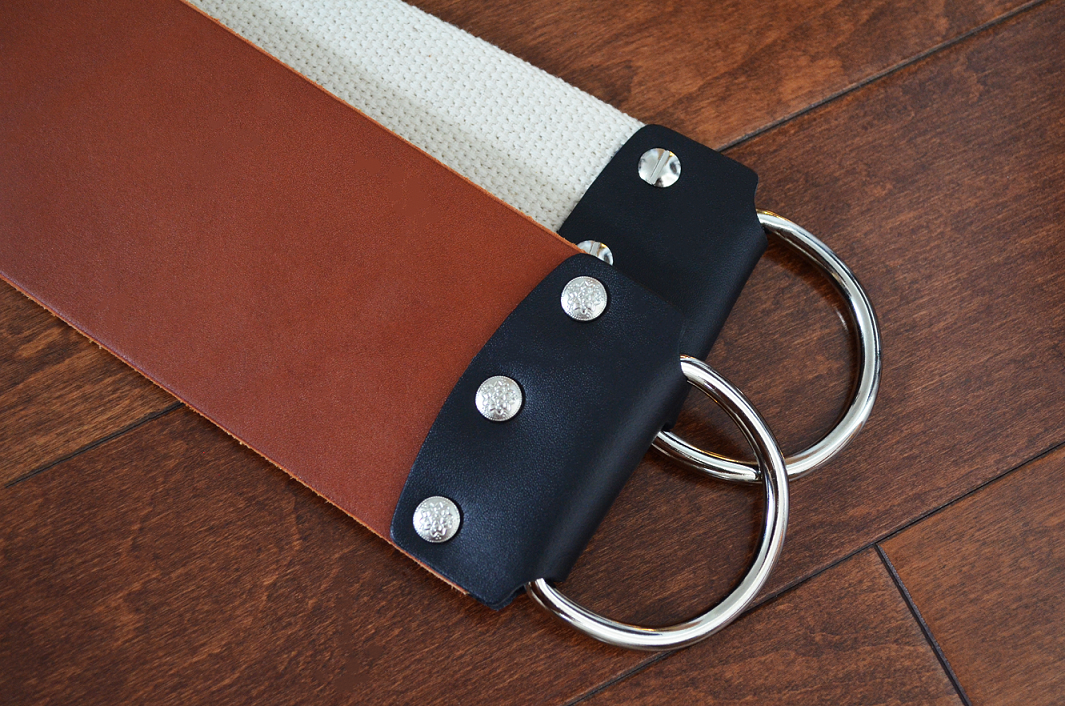 3" English Bridle Chestnut Hanging Strop w/ D-Ring, Straight Razor Strop