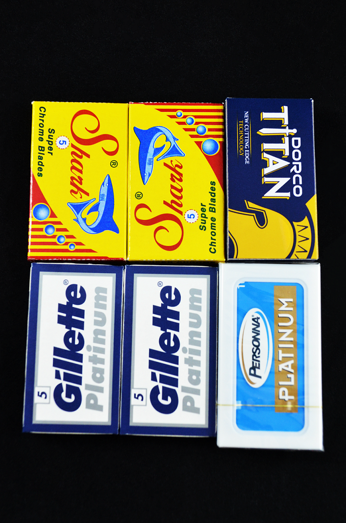 40 pc Razor Blade Sampler Pack: Personna, Gillette, Titan & Shark