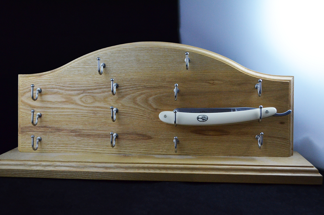 7 Day Straight Razor Stand from the Ashcroft Collection