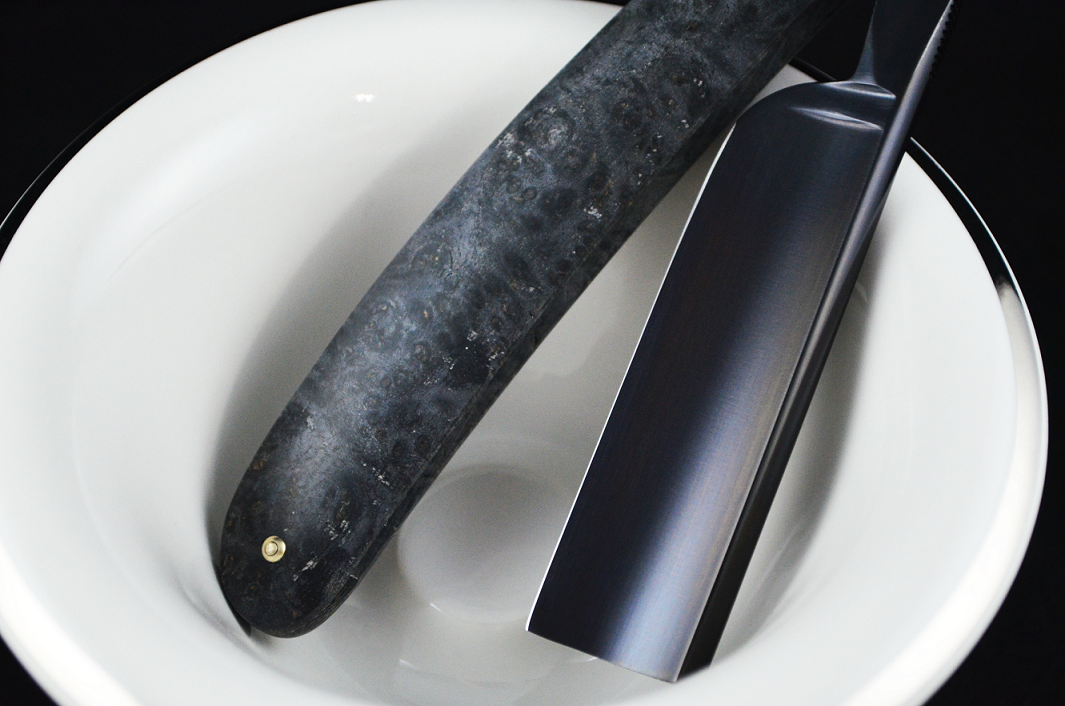 Boker Black Amboina Wood 6/8 Straight Razor