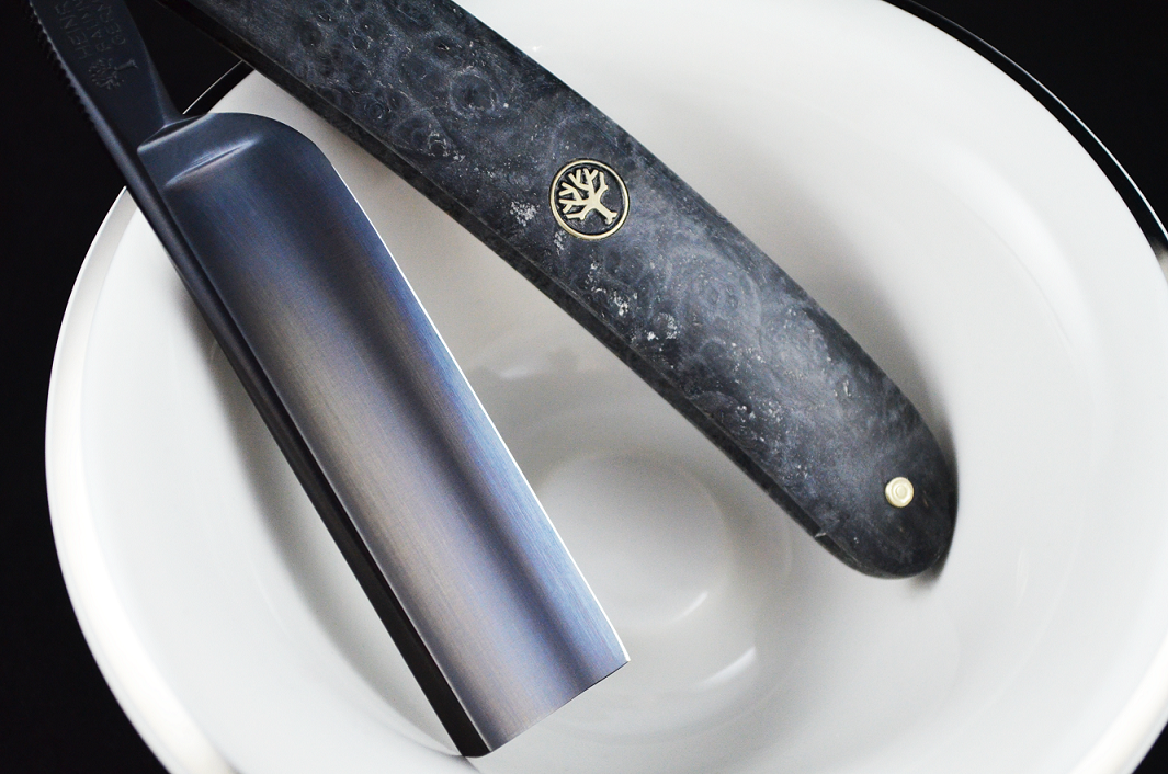 Boker Black Amboina Wood 6/8 Straight Razor