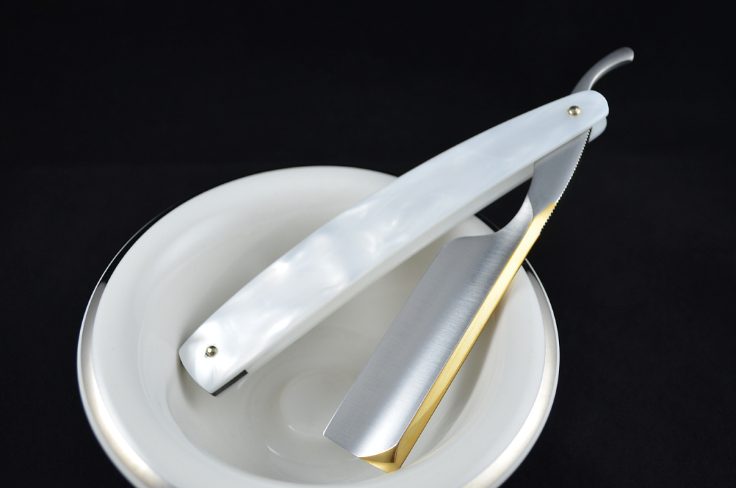 Boker Mother of Pearl 6/8 Straight Razor 2.0