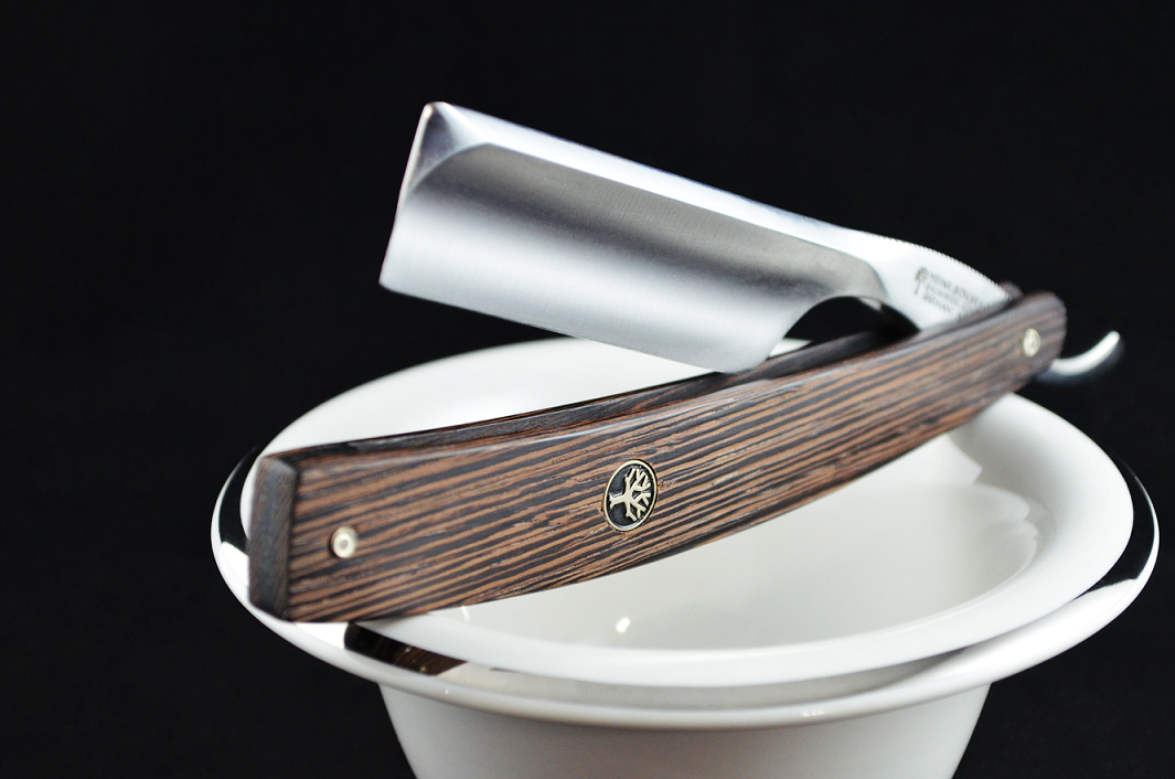 Boker The Celebrated Wenge 6/8 Straight Razor