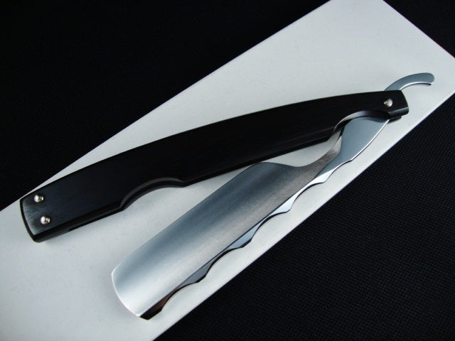 Dovo Flowing 6/8 Straight Razor with Grenadille Handle