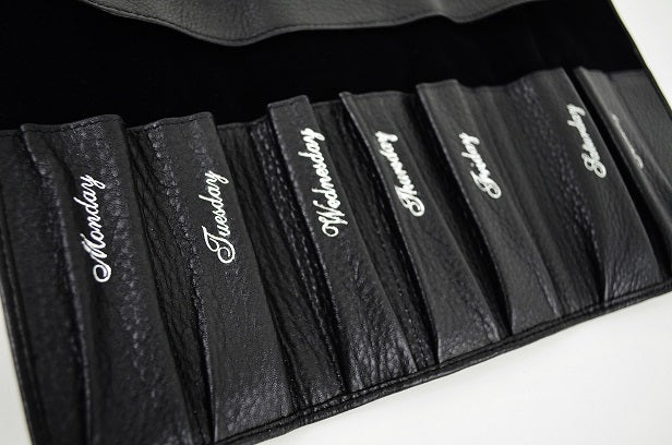 Giesen & Forsthoff 7 Day Razor Case