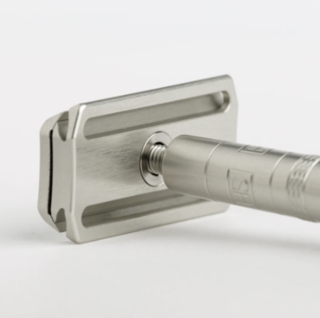 Henson AL13 Medium Razor with 100 Pack of RK Blades