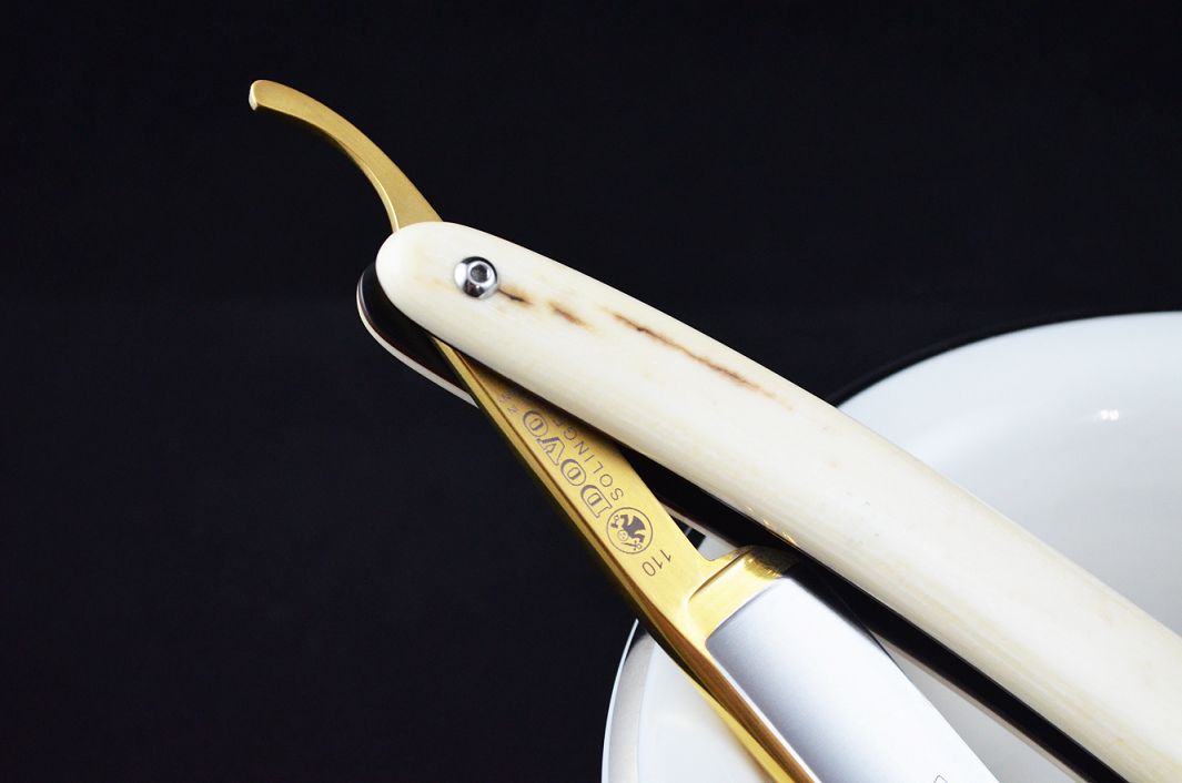 NOS Dovo Genuine Mammoth Tusk Ivory 5/8 Straight Razor