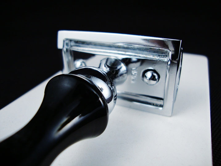 Parker 12R Double Edge With Genuine Water Buffalo Horn Handle