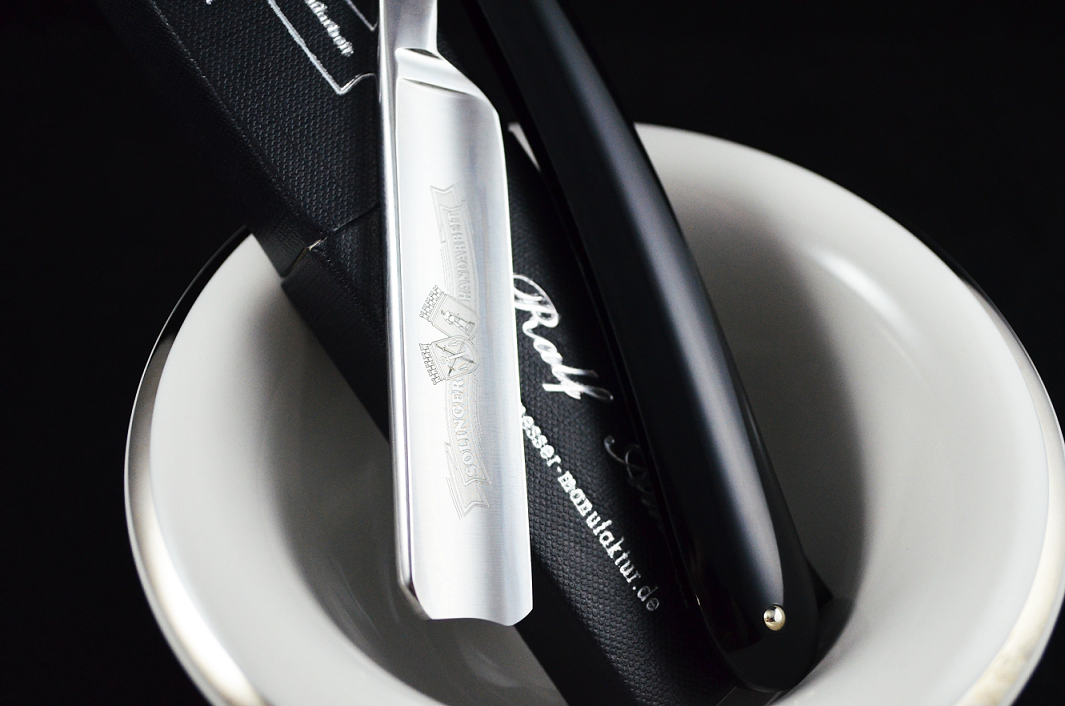 Ralf Aust 5/8 Spanish Point Straight Razor