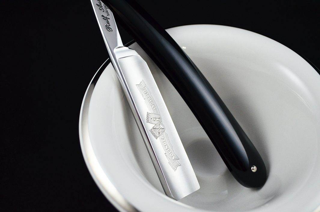 Ralf Aust 5/8 Square Point Straight Razor