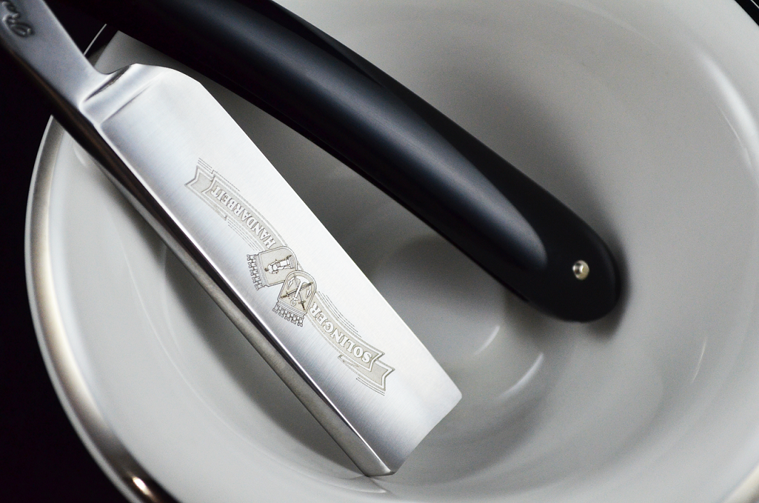 Ralf Aust 6/8 Square Point Straight Razor