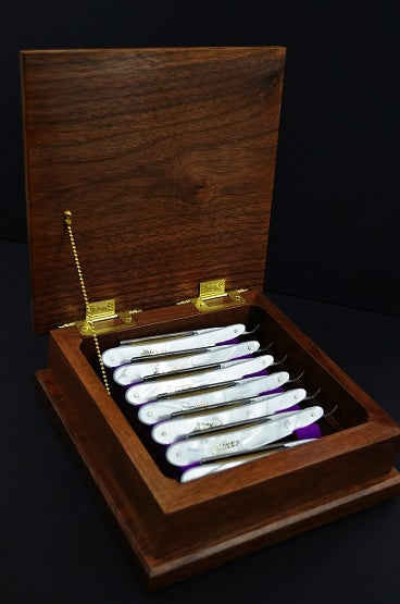 Solid Wood 7 Day Straight Razor Box