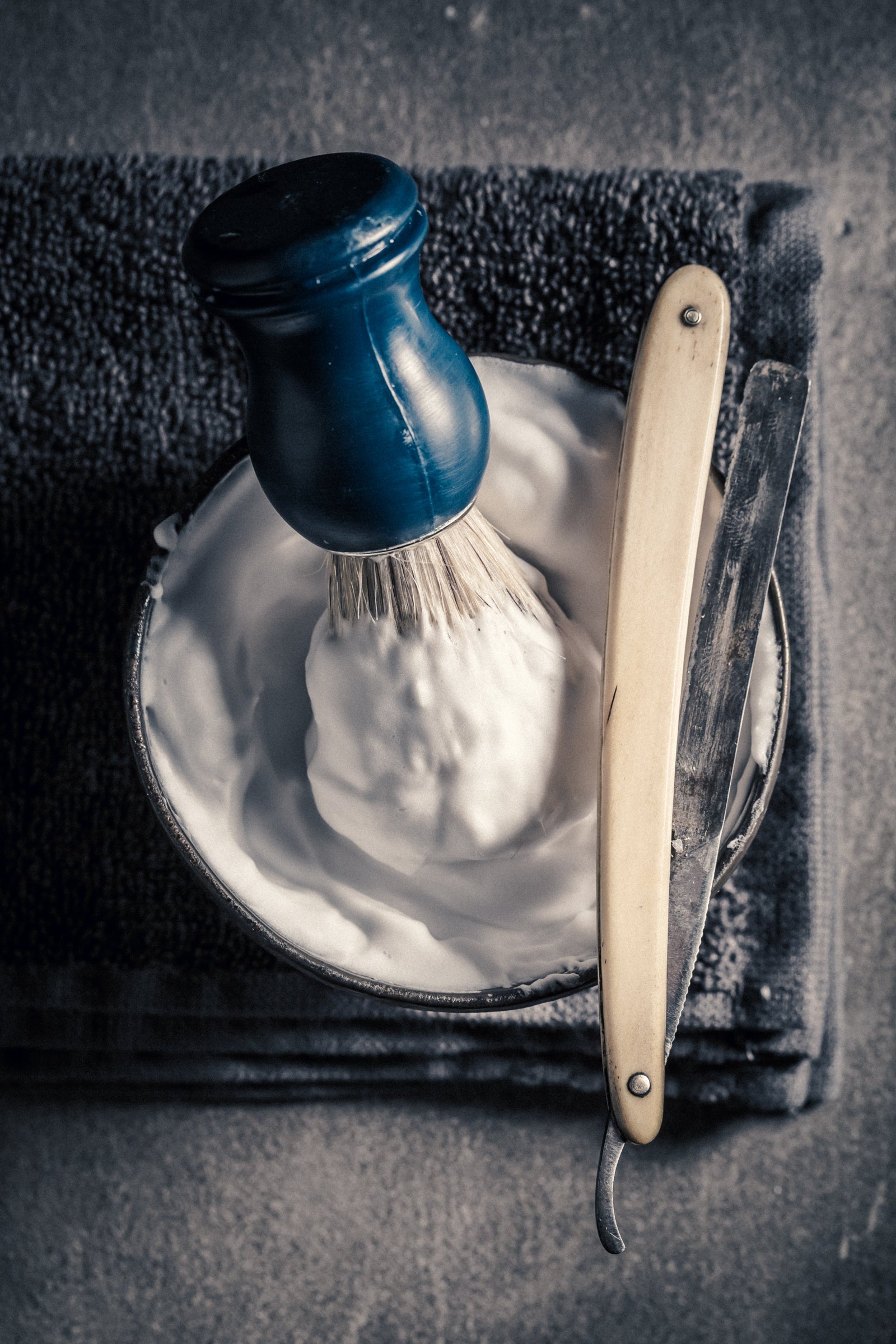 How Hard Water Affects Your Shave (and What You Can Do About It)