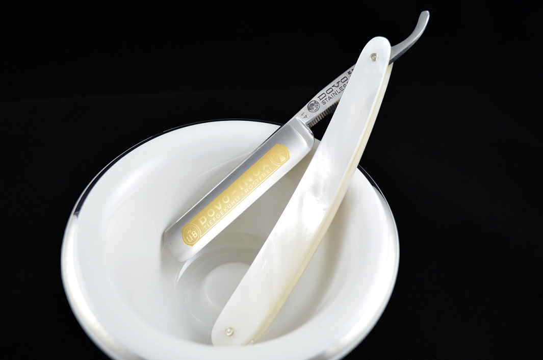 Packmother Razor NOS Dovo Inox 5/8 Genuine Mother of Pearl Vintage Straight Razor - The ...