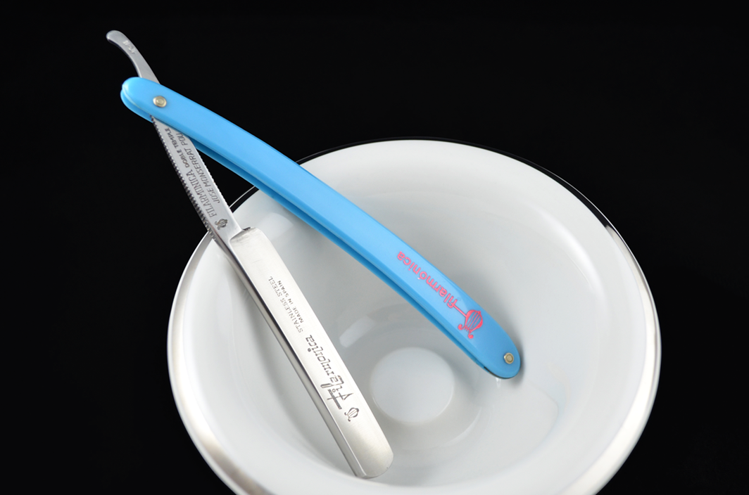 Filarmonica Doble Temple Jose Monserrat Antique Straight Razor - New Old Stock