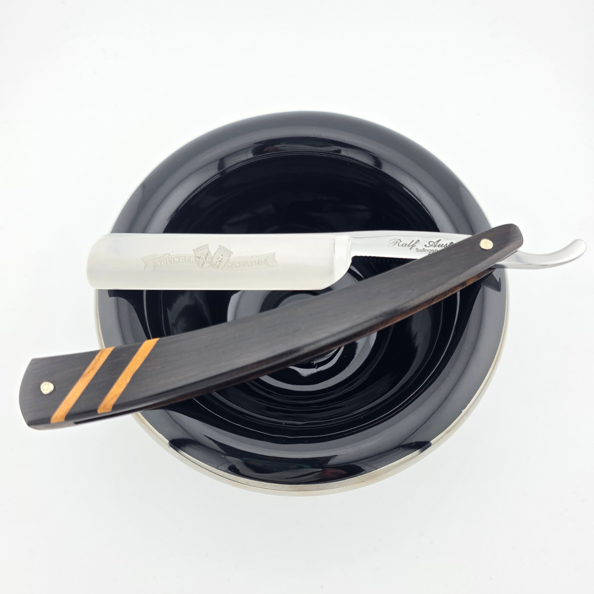 Ralf Aust 5/8 African Blackwood with Olive Inlay Straight Razor