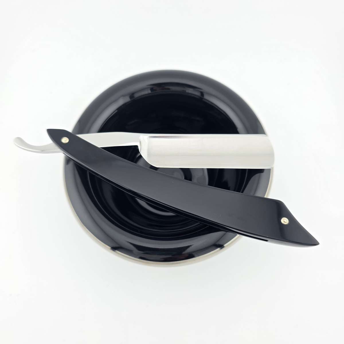 Ralf Aust 6/8 Black Acrylic Round Point Wenge Handle