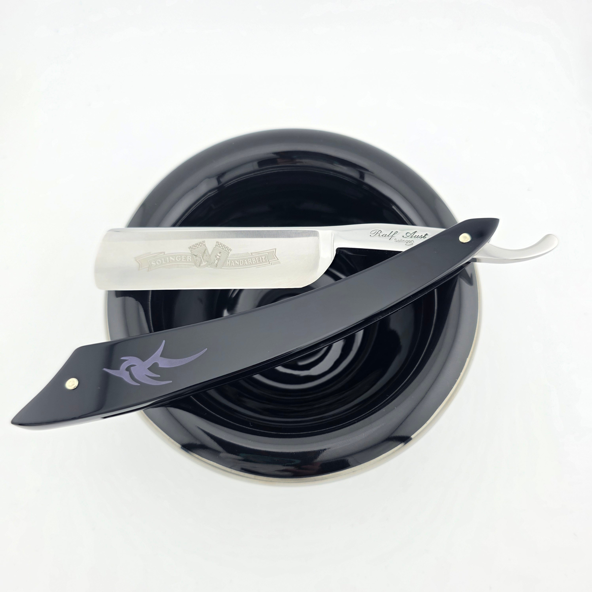 Ralf Aust 6/8 Black Acrylic Round Point Wenge Handle