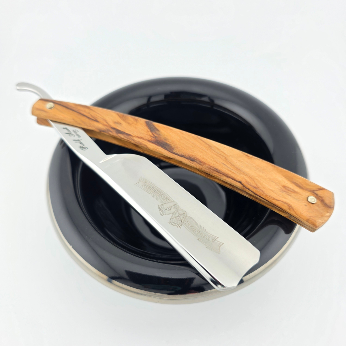 Ralf Aust 6/8 Olivewood Spanish Point Straight Razor