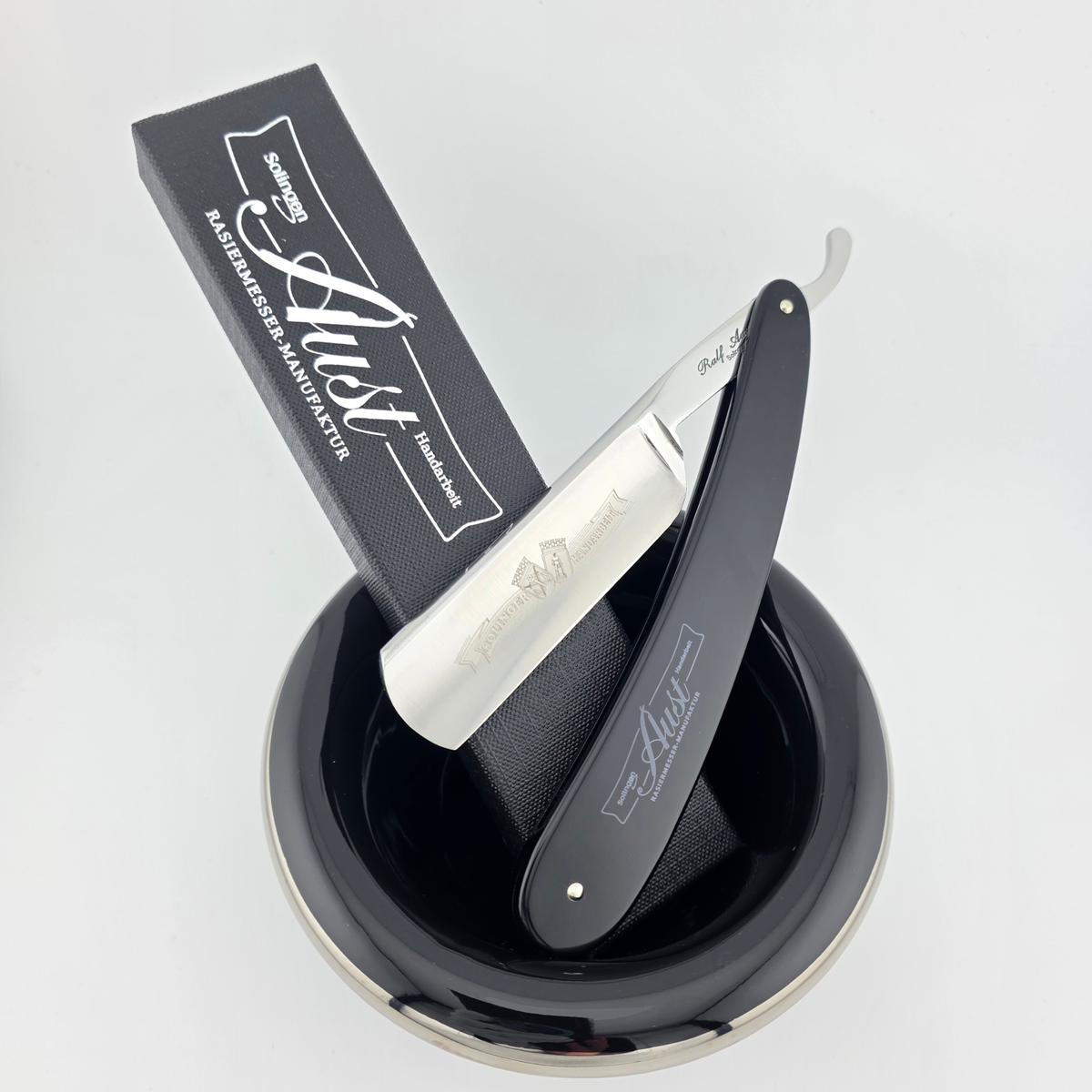 Ralf Aust 7/8 Black Acrylic Round Point Straight Razor