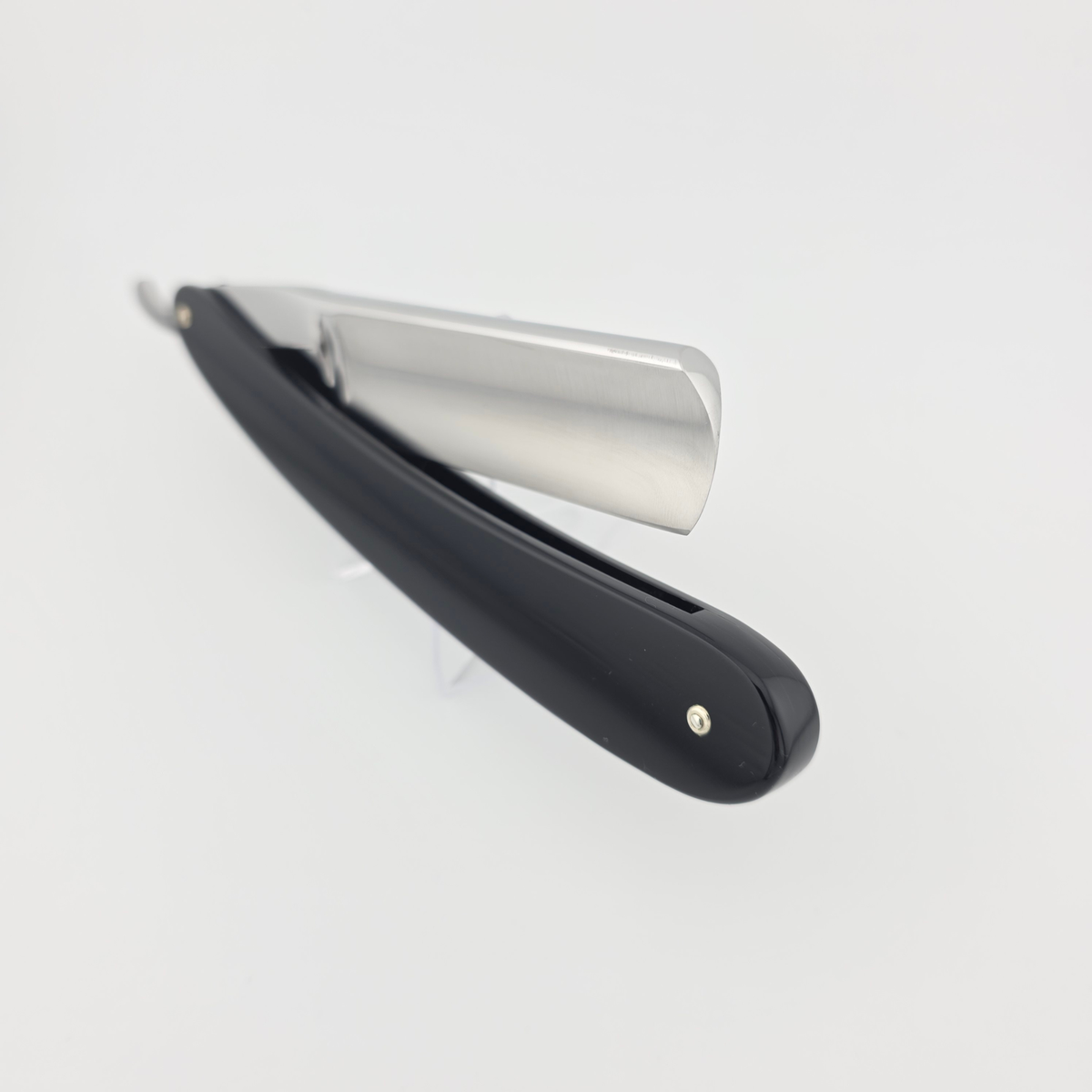 Ralf Aust 7/8 Black Acrylic Round Point Straight Razor