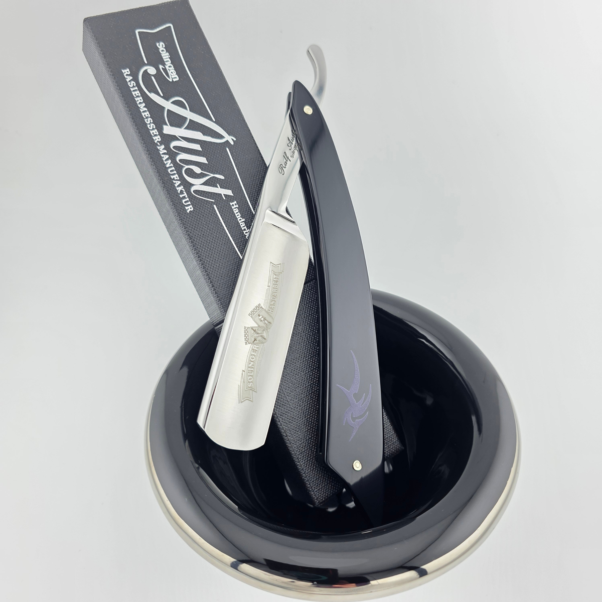 Ralf Aust 7/8 Black Acrylic Round Point Wenge Handle