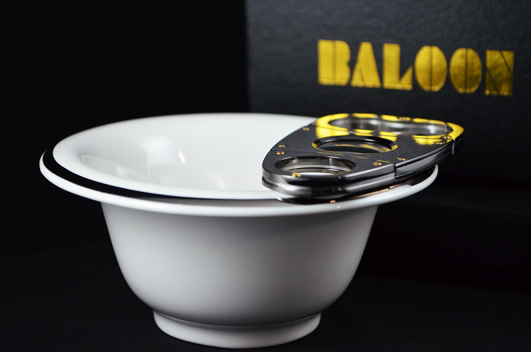 Baloon Three Finger Cigar Cutter