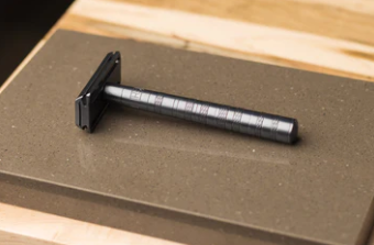 Al13 Razor Henson AL13 Aggressive Razor - The Classic Edge Shaving Store