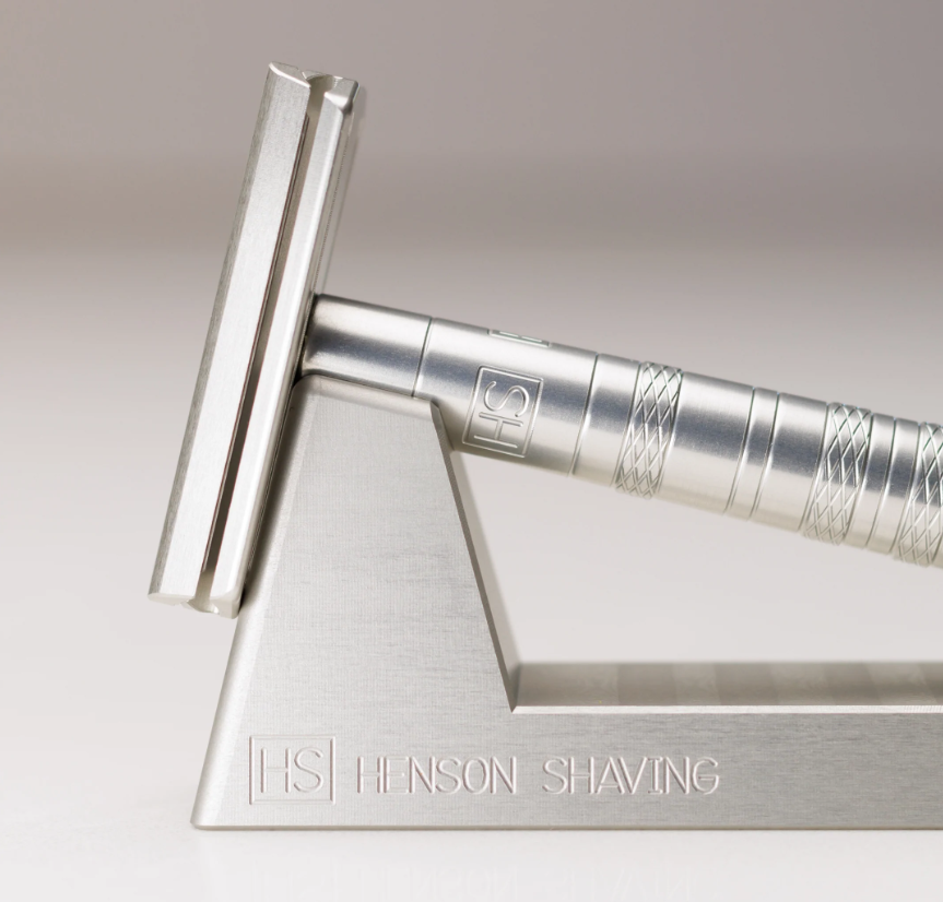 Henson AL13 Mild Safety Razor and Stand Duo Set