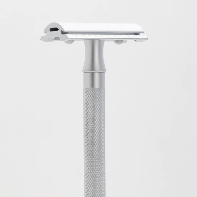 Merkur 2-Piece Safety Razor and Stand Set (Matte Chrome)